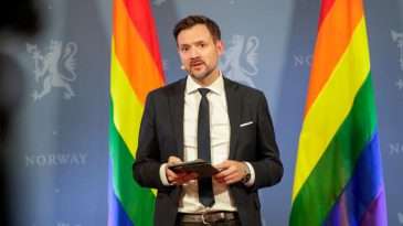 KrF må tåle motstand i prideflagg-debatten