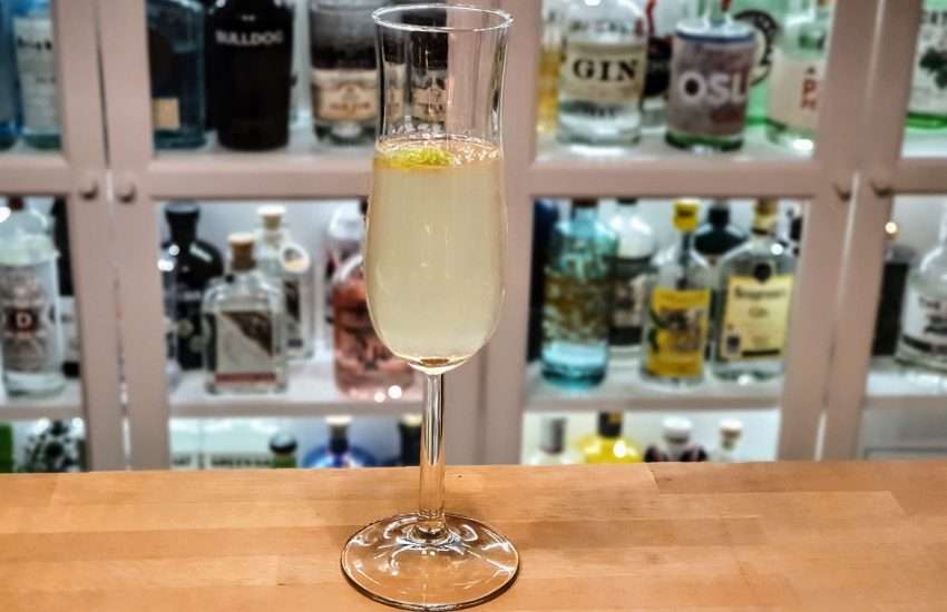 French 75 cocktail