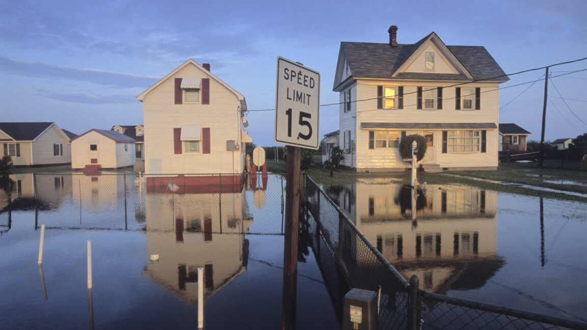 Trump’s National Climate Assessment: No funding and all authors cut loose