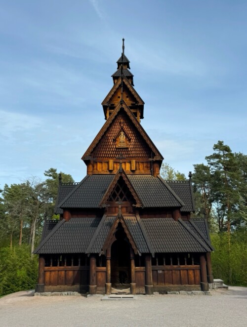 Sjekk dette, Gol Stavkirke!