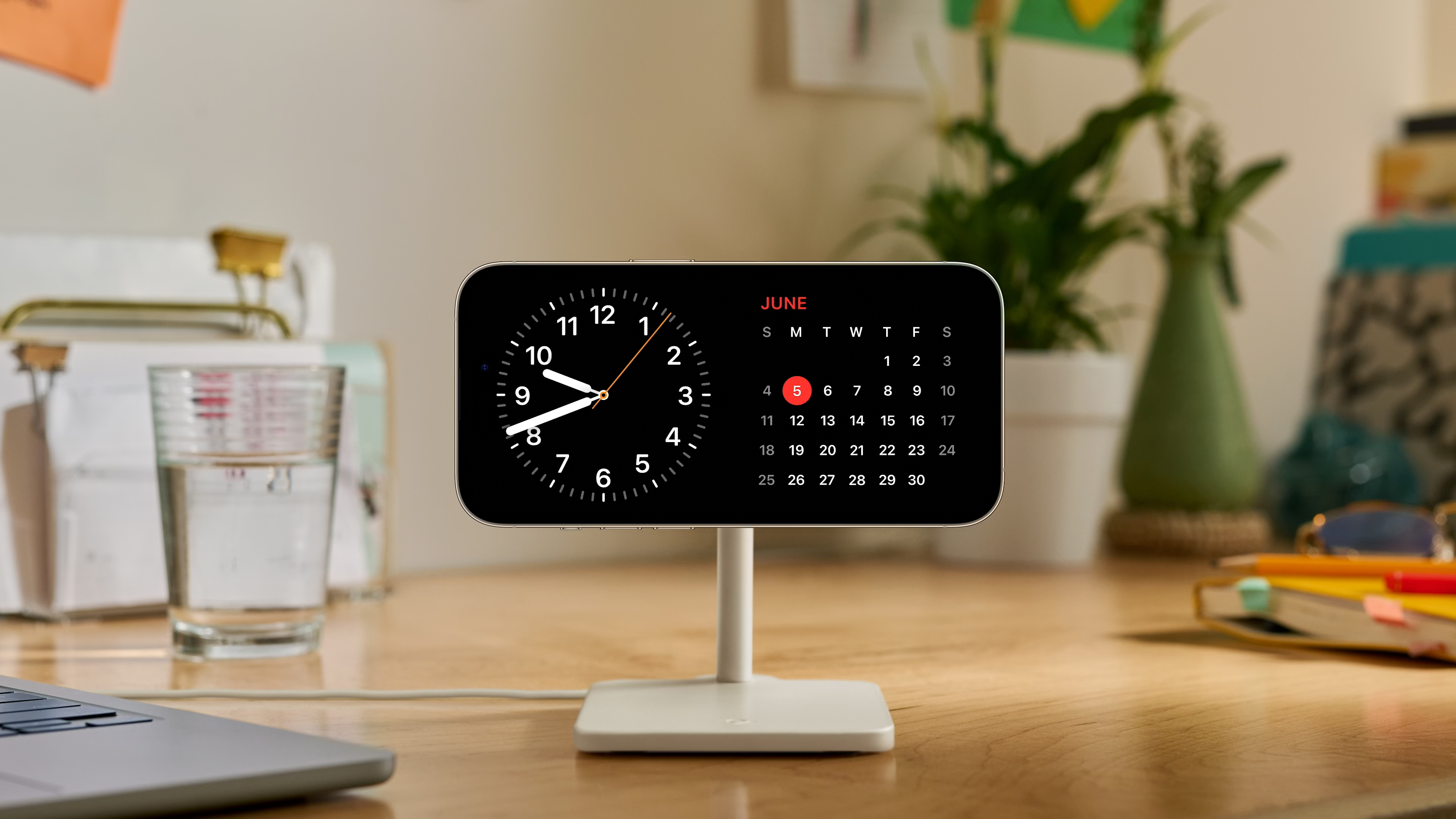 Android 16 may be adding its own version of iOS StandBy Mode