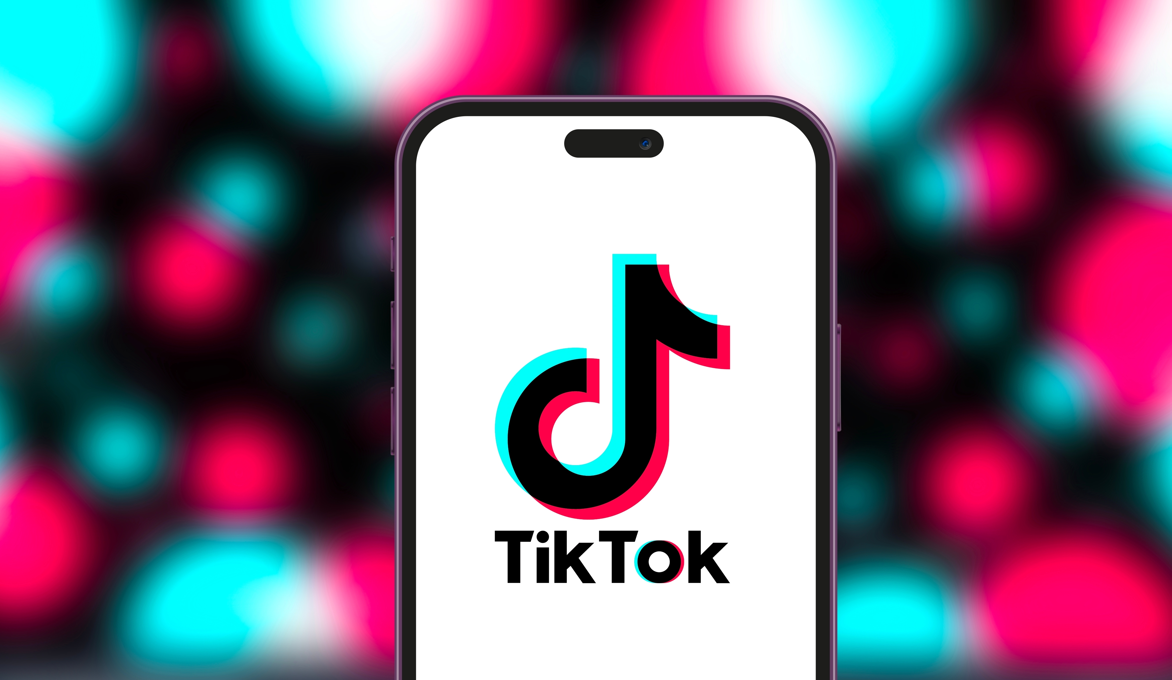 TikTok hit by a €530 million fine in the EU for illegally sending Europeans' data to China
