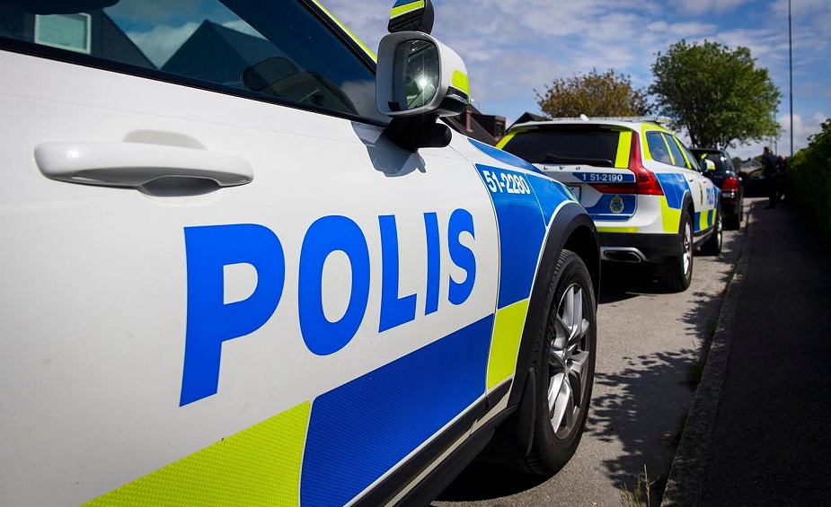 Tre skudt og dræbt ved frisørsalon i Uppsala