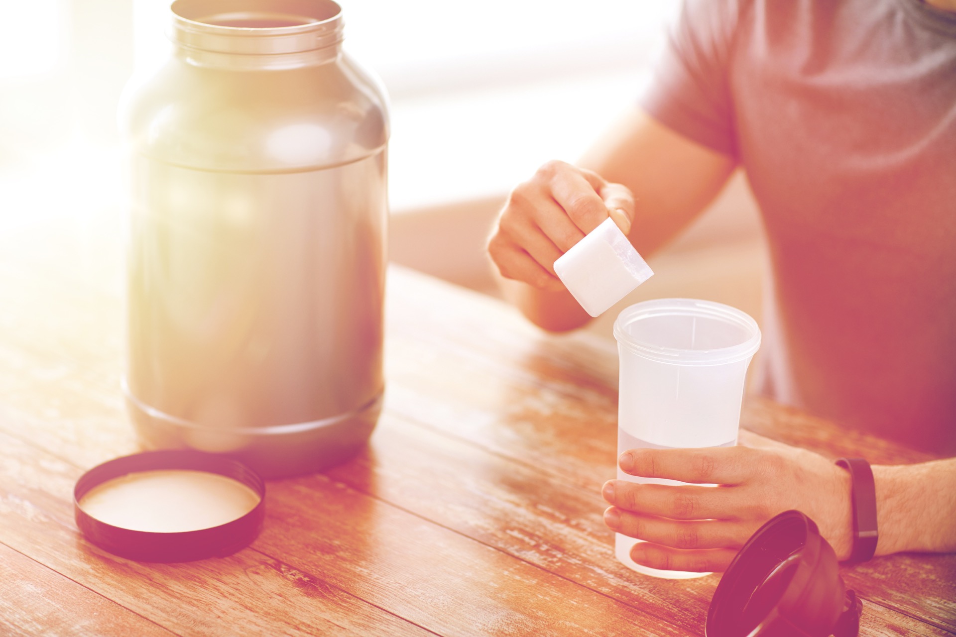 Proteinpulver – Best i test 2025 – Topp 10 proteinpulver!