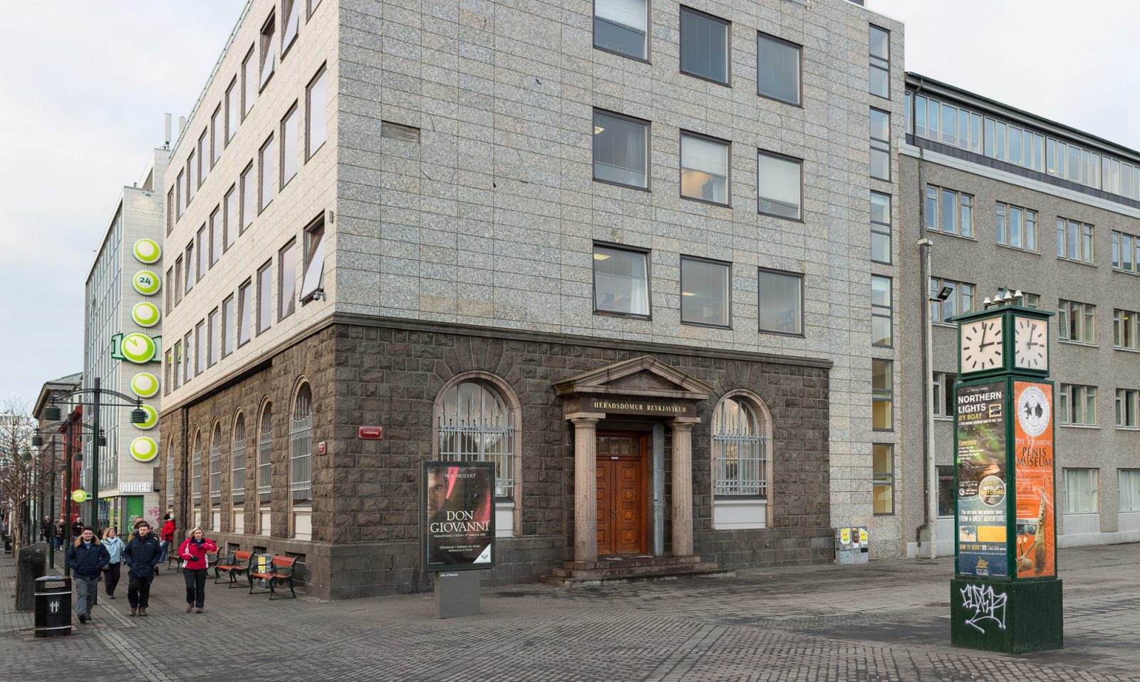 Two People Sentenced For Smuggling 20 Kilos Of Drugs Into Iceland