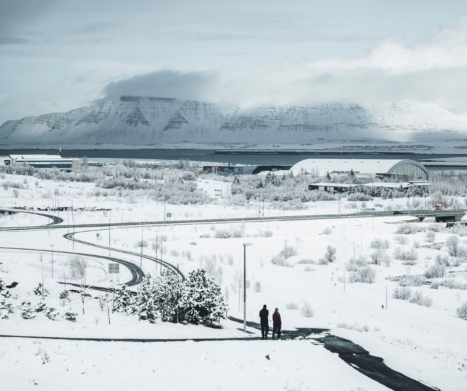 3 Crucial Iceland Travel Warnings + Top Tips for a Safe Trip