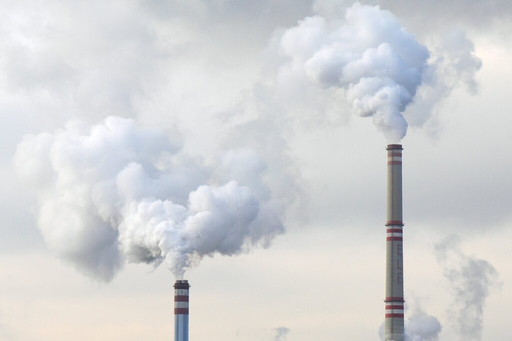 Youths sue Trump over US climate orders