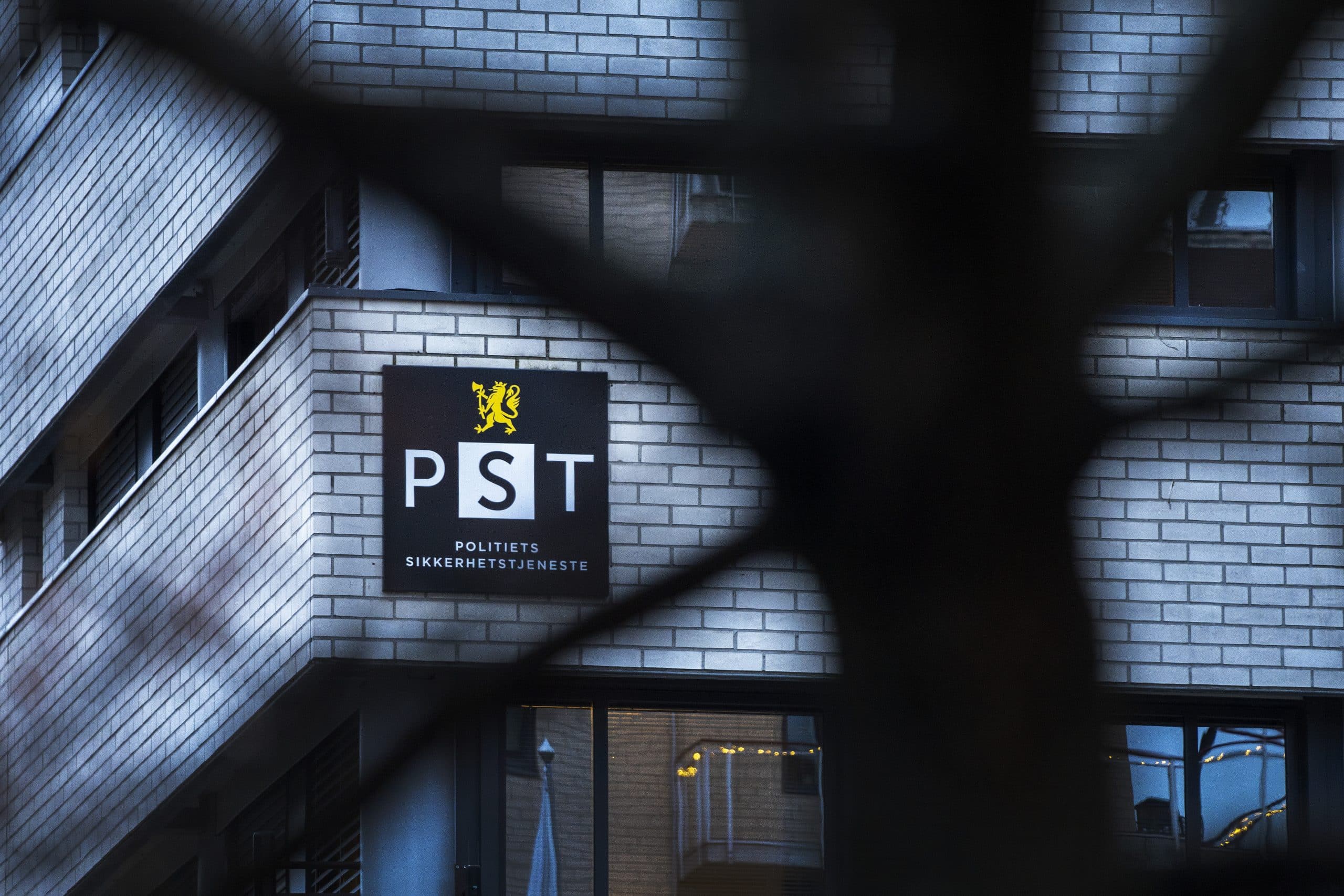 PST: Økt terrorfare mot folkemengder – følger flere personer tett