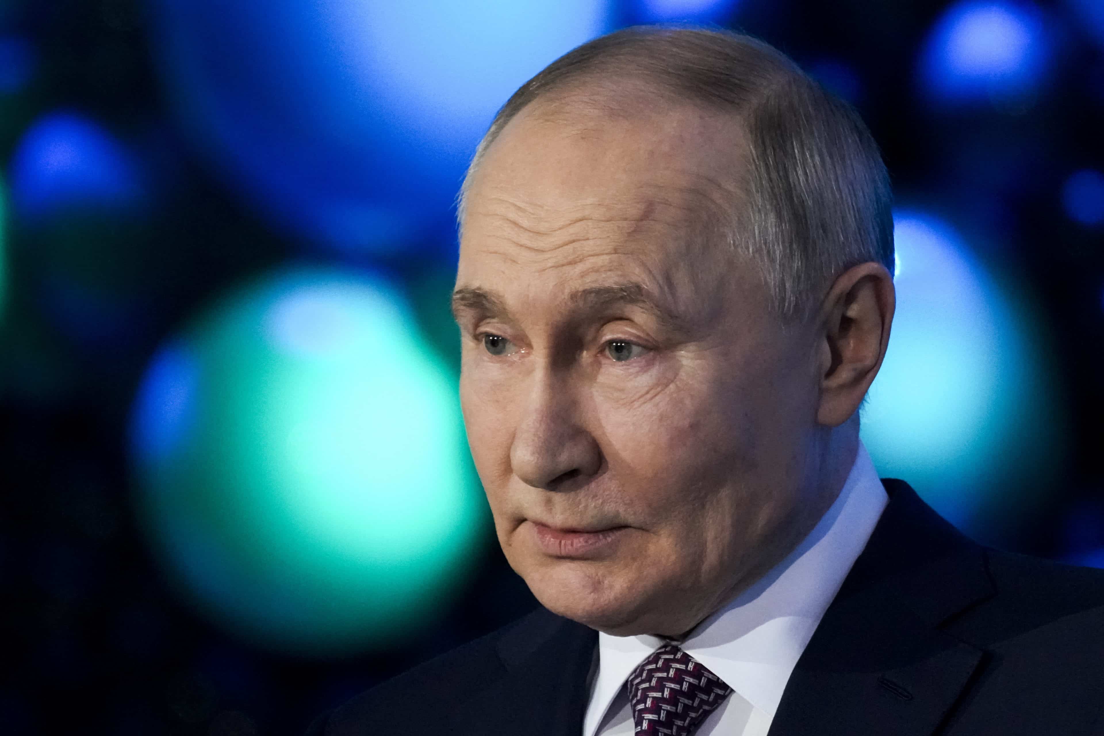 Putin åpen for en fredelig løsning