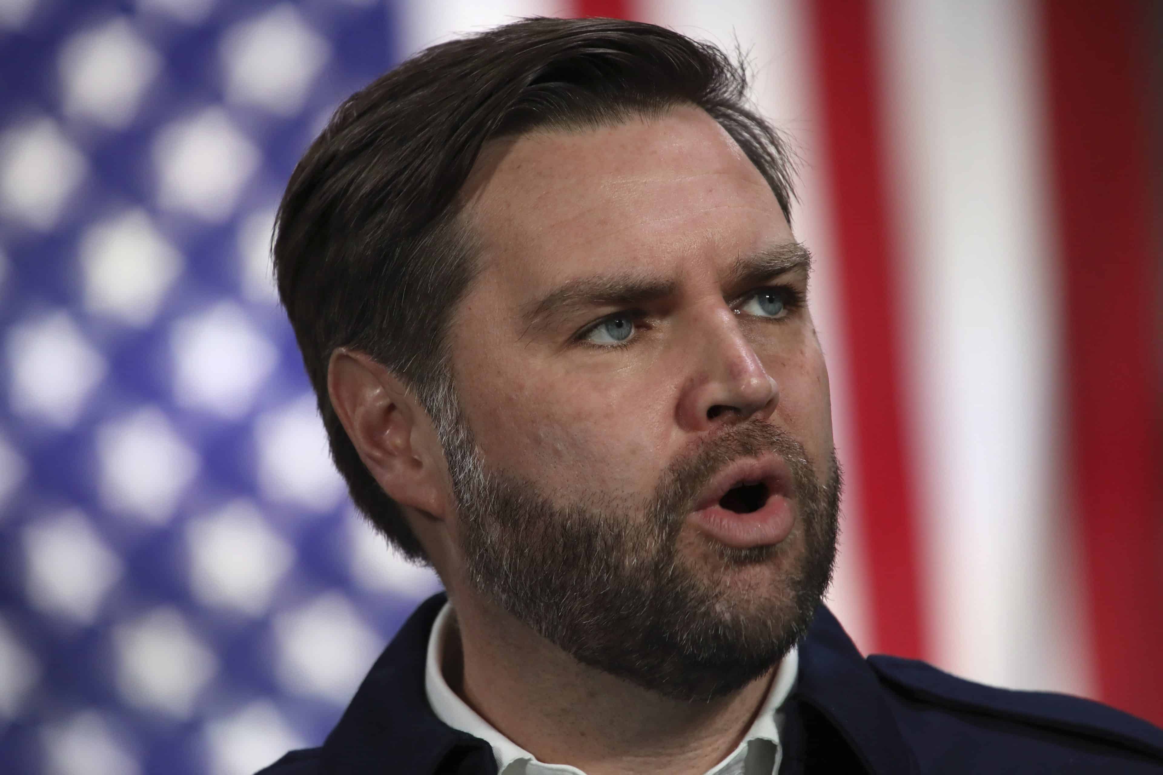 JD Vance: – Sjokkert om Trump vil ha atomvåpen i Øst-Europa
