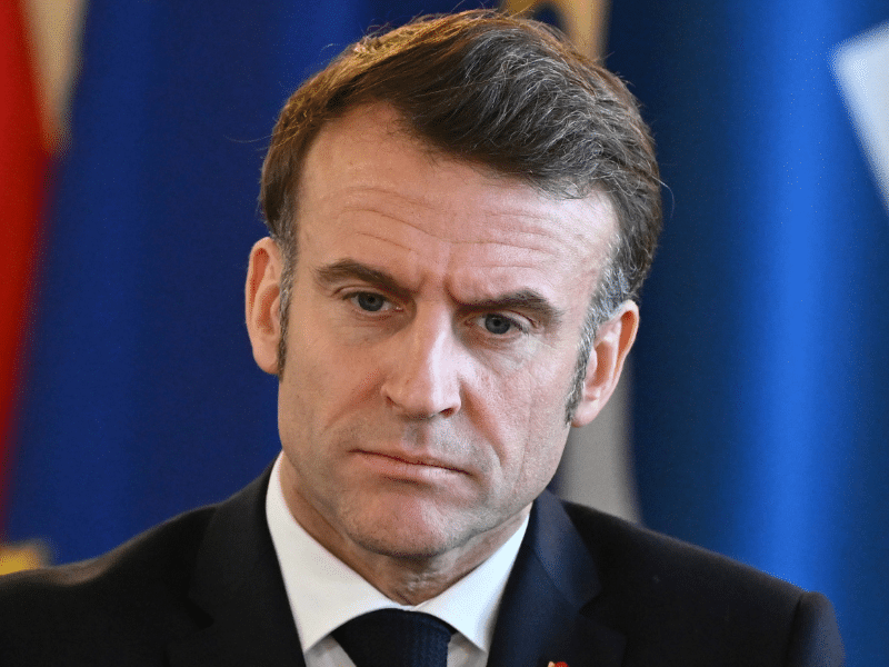 Macron tilbyr Europa «atomparaply»: – Russland truer oss alle