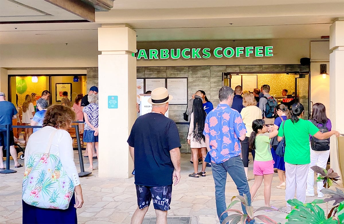 Don’t Waste Your Precious Vacation Time Waiting in Long Lines – Here’s How To Avoid Them