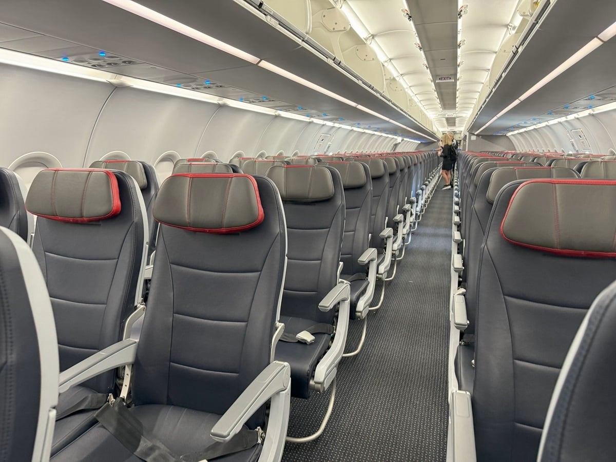 American Airlines Overhauls Boarding Process: What You Need to Know Starting May 1