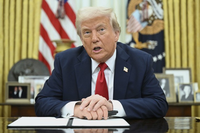 Boom: Trump Signs Executive Order Ending Taxpayer Funding of NPR and PBS