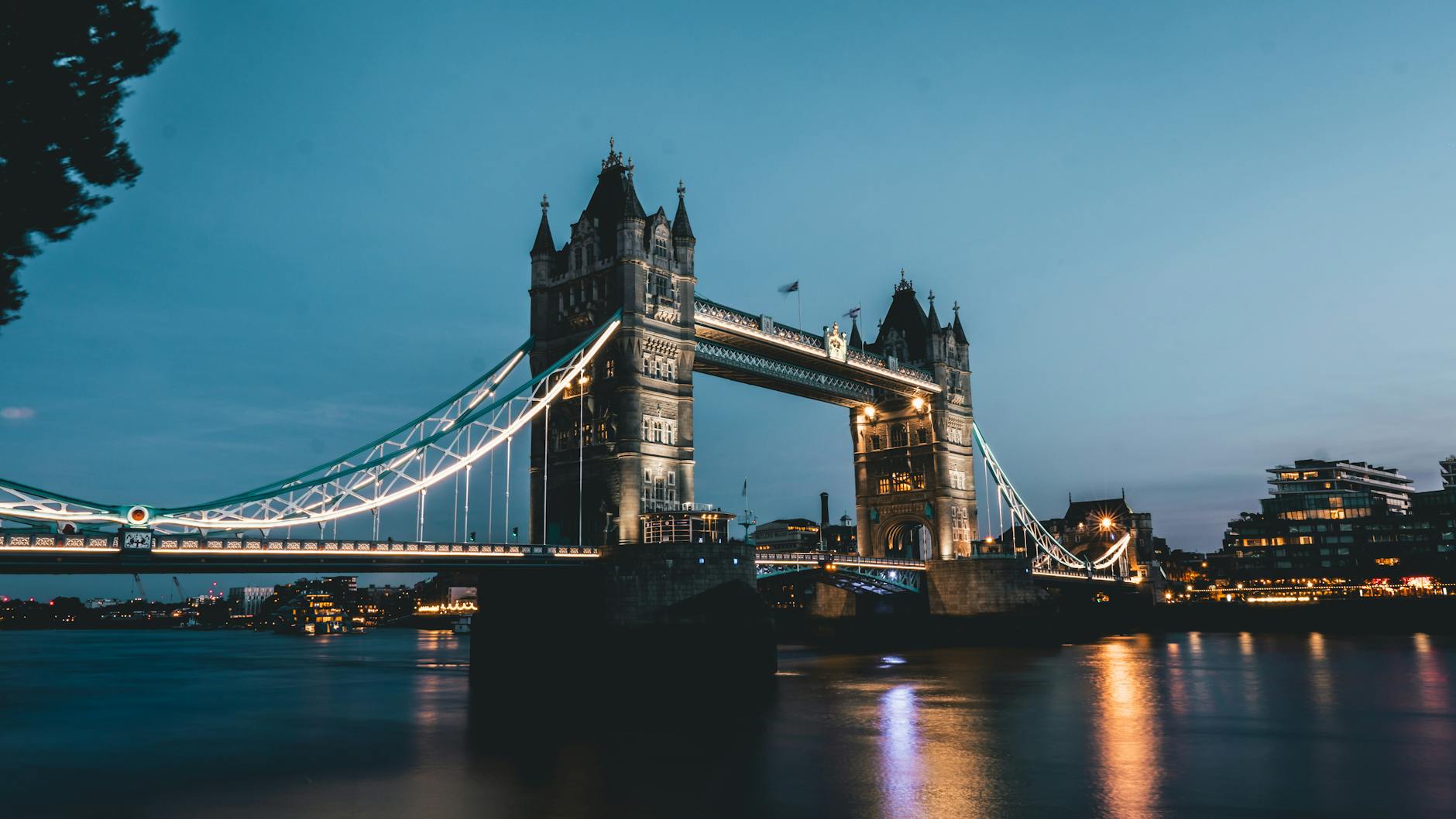 London Bridge is Falling Down