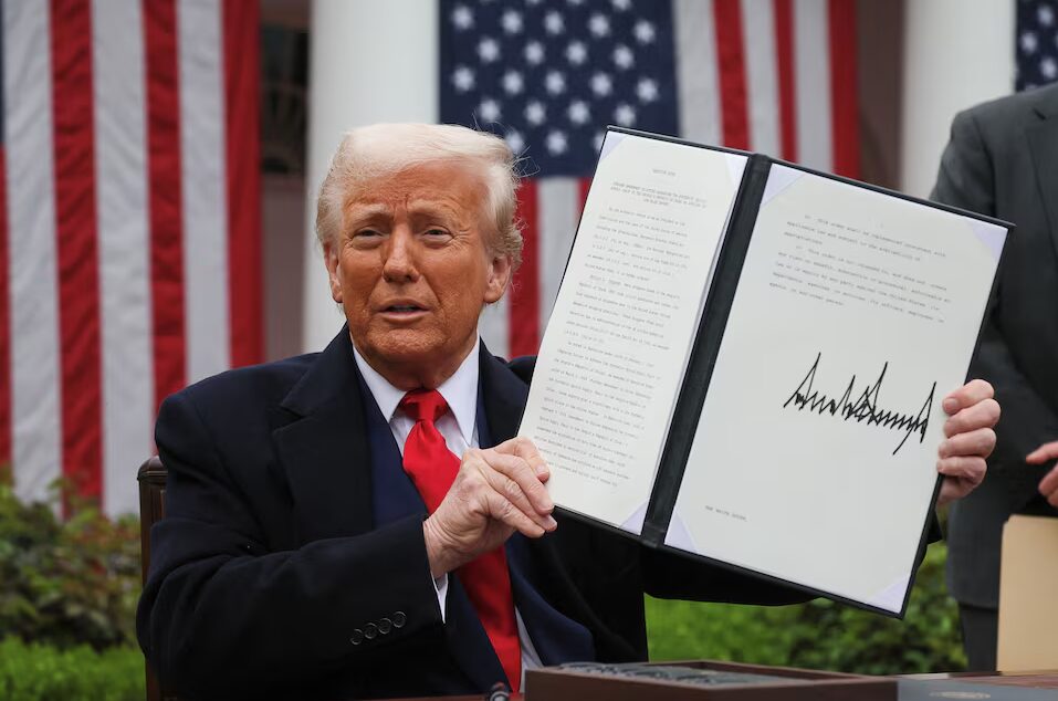 Trump’s Tariffs Drive 30% Cost Surge for Chinese E-Commerce Exporters