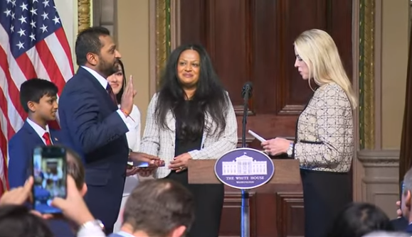 Kash Patel elsker USA, takker «general» Pam Bondi for muligheten