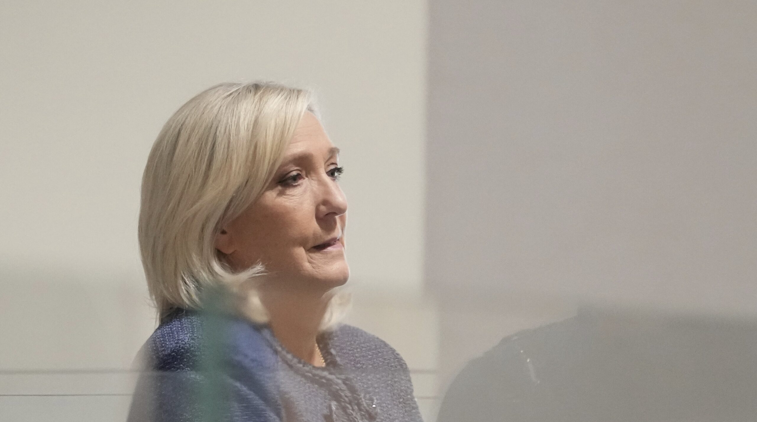 Le Pen fradømmes adgangen til å stille til valg – utestenges fra president­valget i 2027
