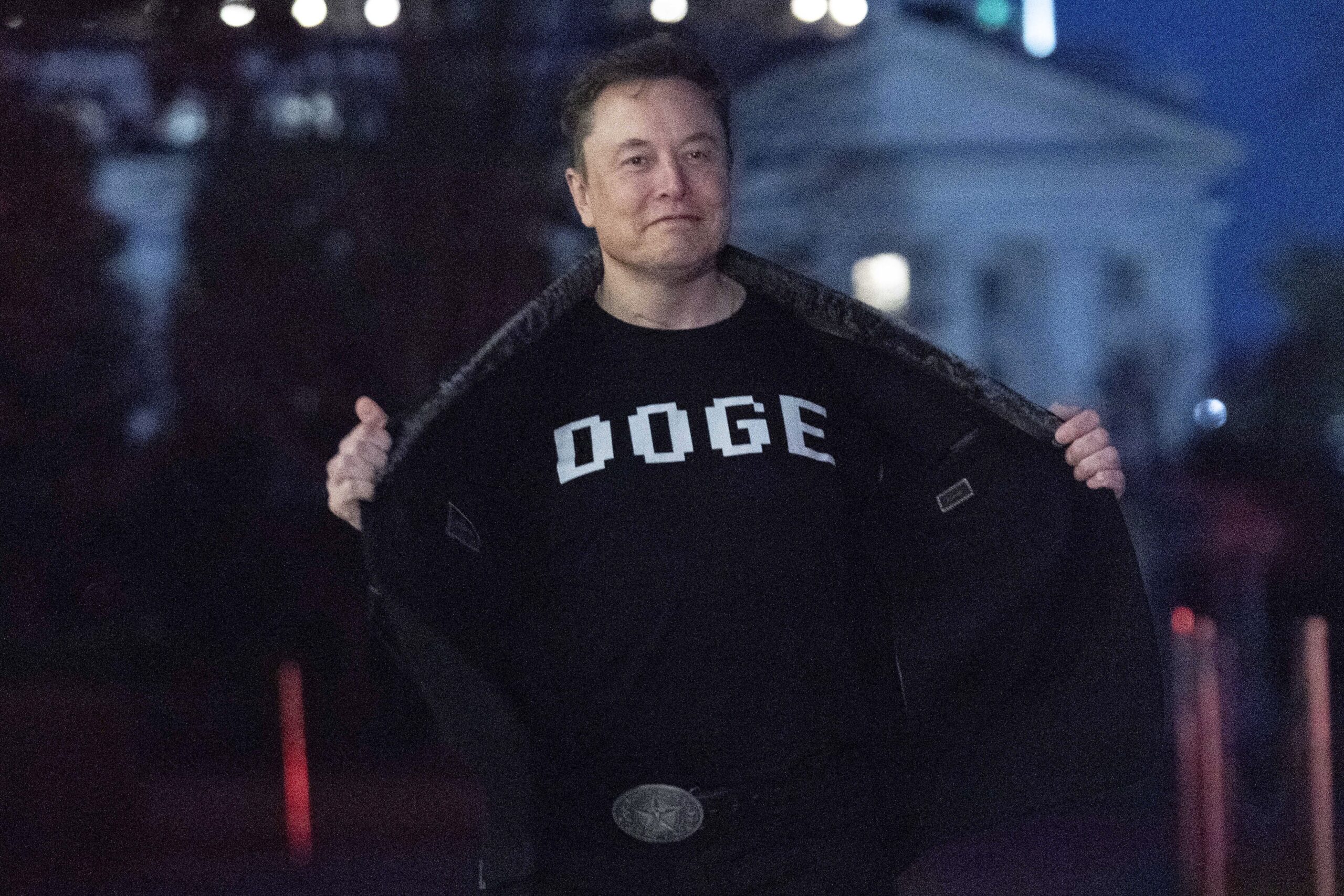 Elon Musk: X er blitt utsatt for massivt cyberangrep