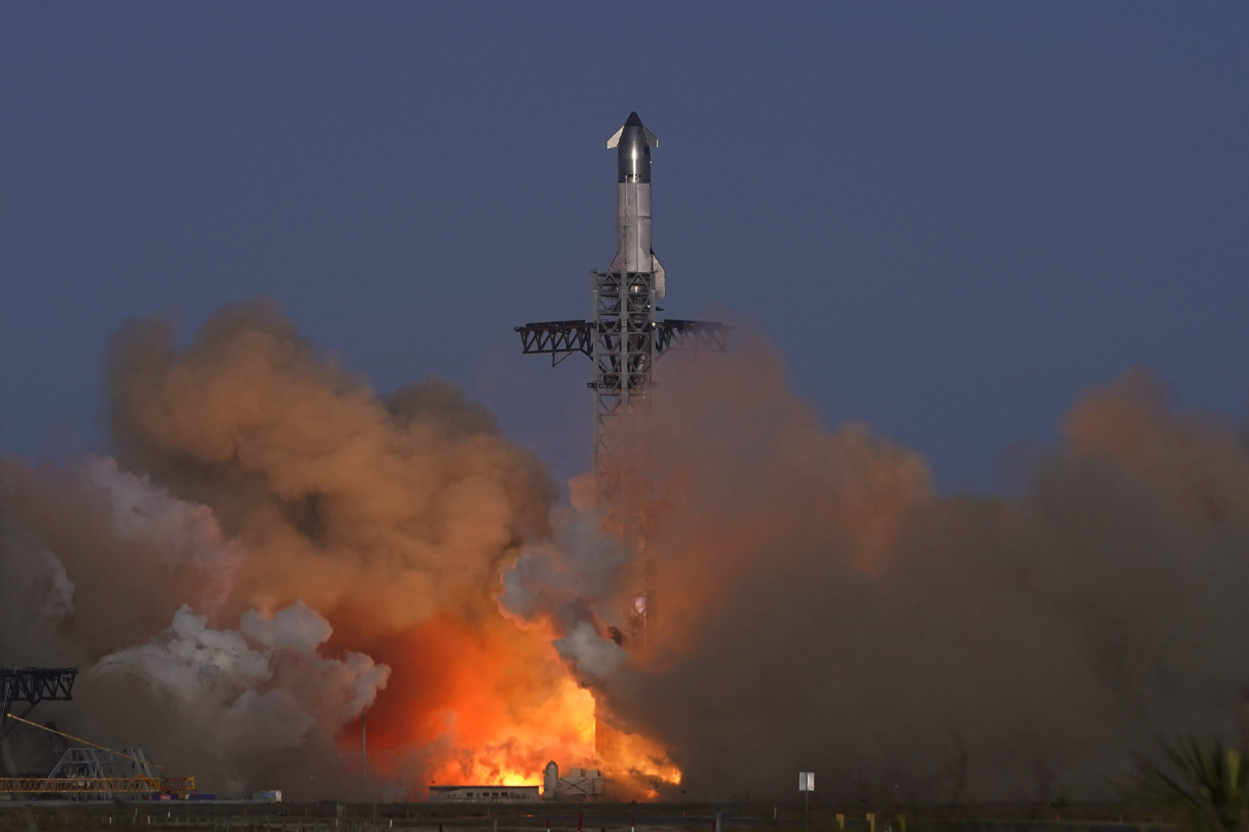 Musk: Starship-raketten skal til Mars i slutten av 2026