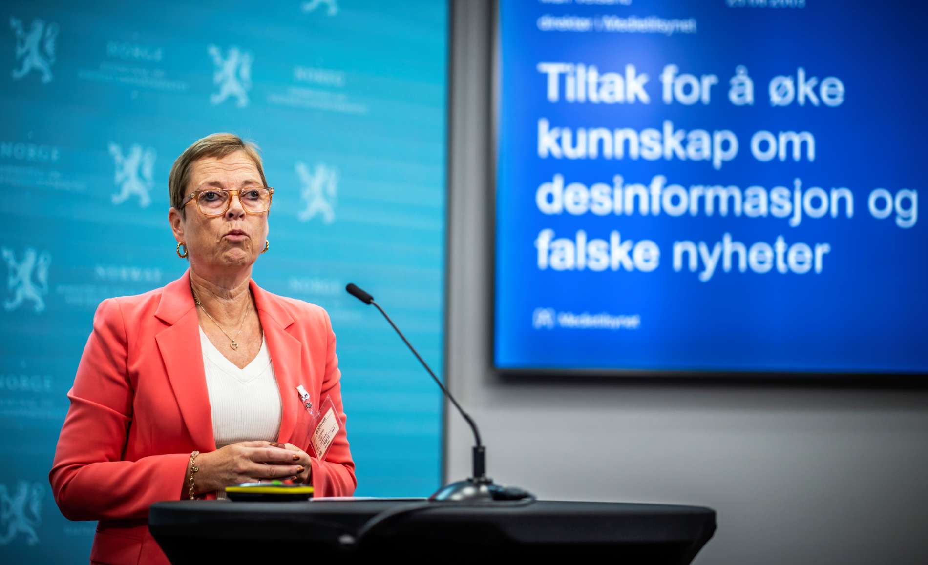 EU-lov mot «desinformasjon» tas inn i kringkastingsloven