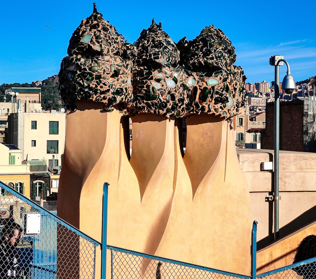 11 Mega Epic Best Party Hostels in Barcelona in 2025
