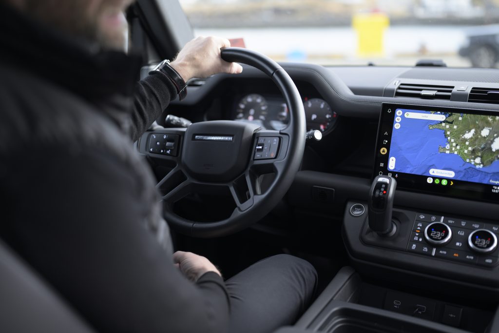Private Journeys in Iceland with Elite-Chauffeur
