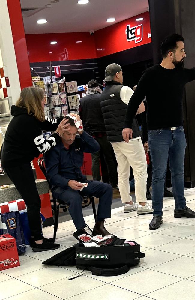 Machete-wielding African teens run riot in Melbourne shopping centre – three females arrested
